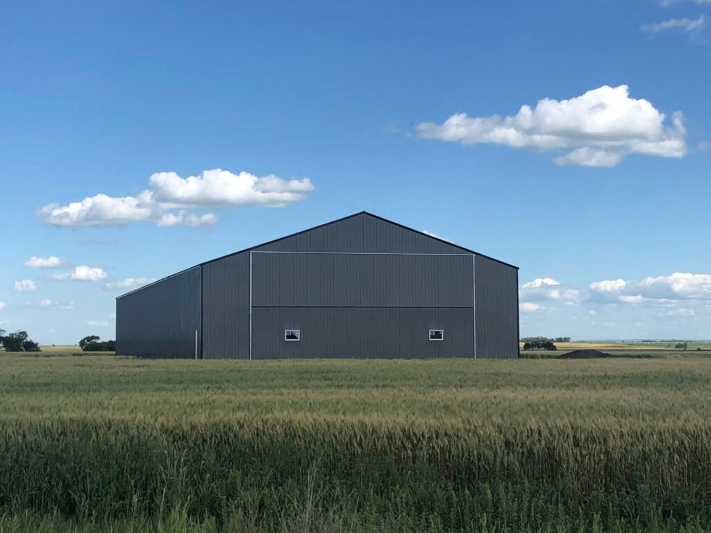 Finished pole shed in Manitoba using quality materials from Unrau Building Supply.